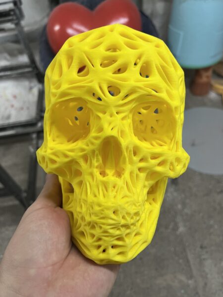 Elemente decorative din polistiren și plastic